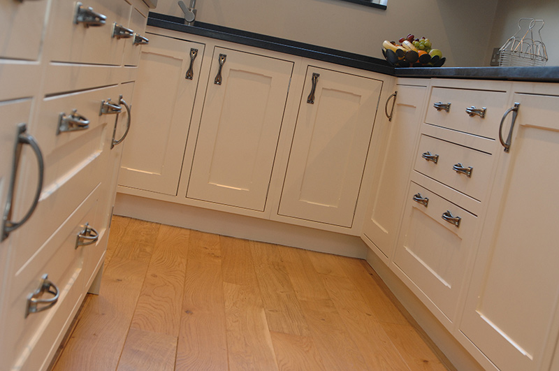 Complete kitchens Charles Hedgecock inframe kitchen